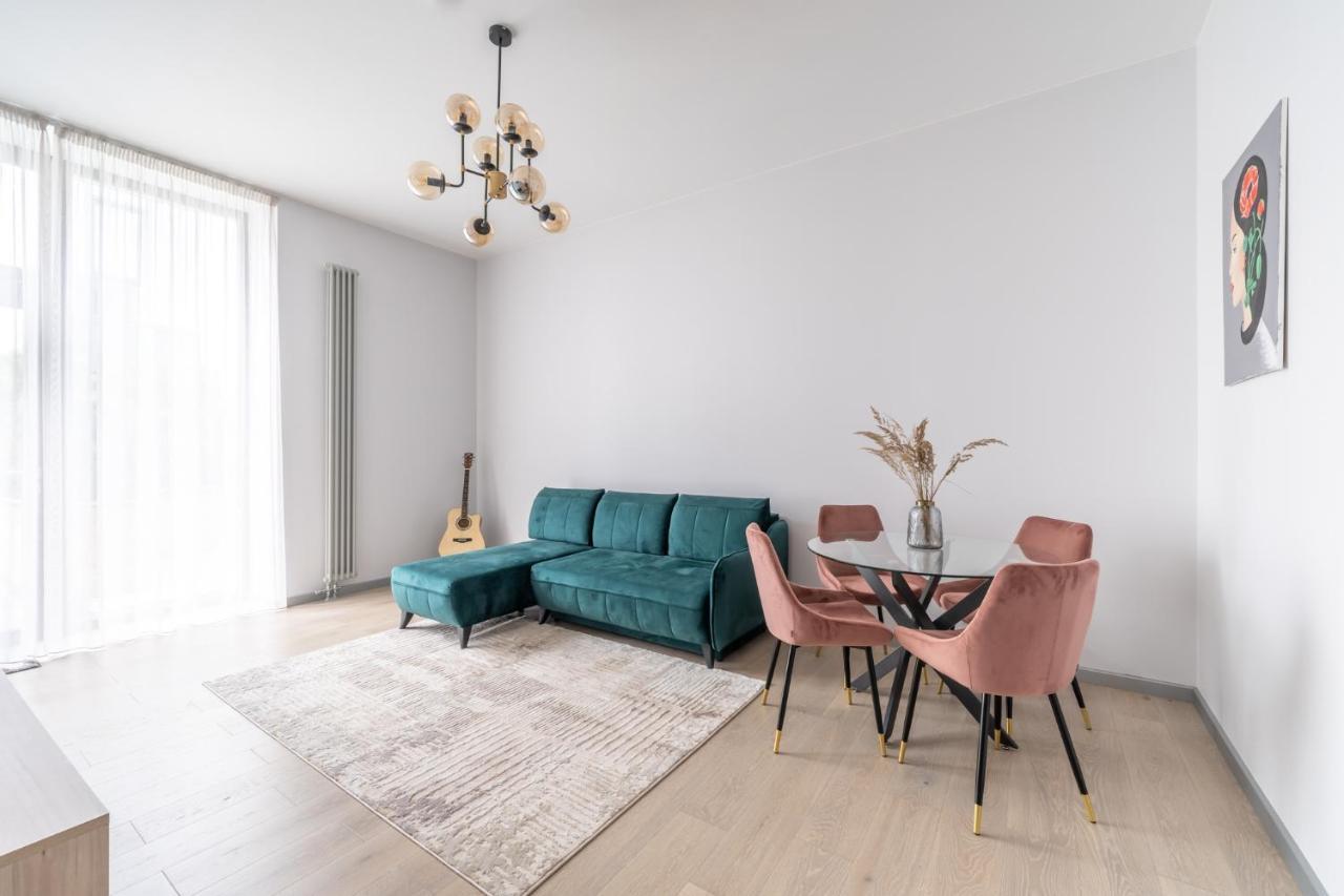 New Comfortable 2 Bedroom Cottage w/Big Terrace Jūrkalne Exteriör bild